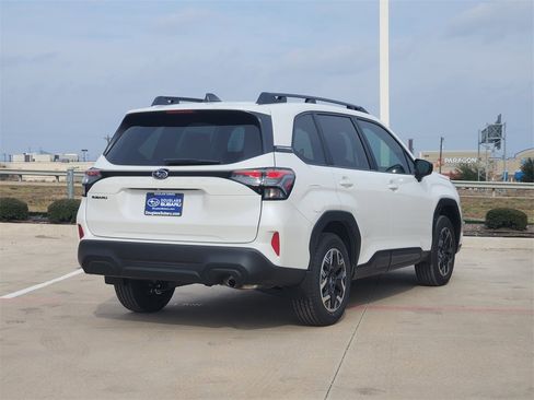 New 2026 Subaru Forester Premium image 3