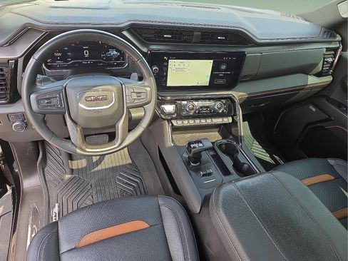 Certified 2024 GMC Sierra 1500 AT4 w/ Technology Package AWD/4WD image 6
