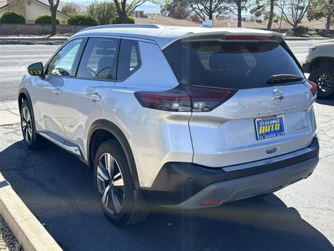 Used 2021 Nissan Rogue SL image 5