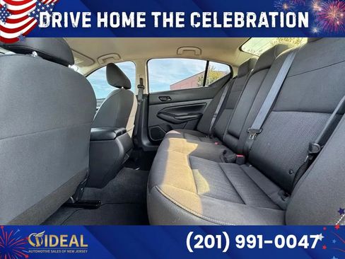 Used 2024 Nissan Altima 2.5 SV FWD image 27