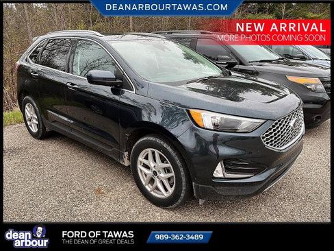 Certified 2023 Ford Edge SEL w/ Convenience Package AWD/4WD image 2
