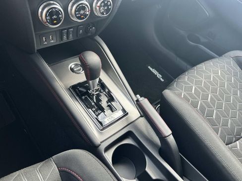 New 2026 Mitsubishi Outlander Sport LE AWD/4WD image 20