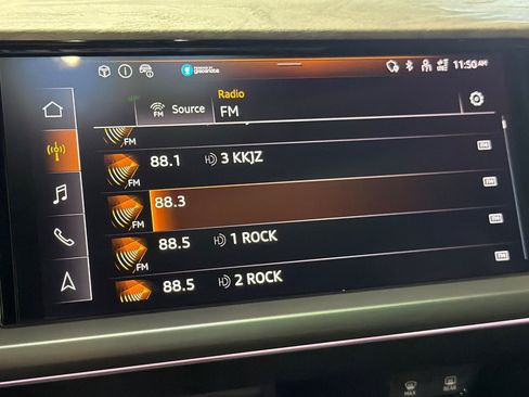 Used 2023 Audi Q4 e-tron Premium Plus w/ Premium Plus AWD/4WD image 17