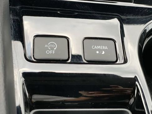 Used 2025 Nissan Murano SV AWD/4WD image 25