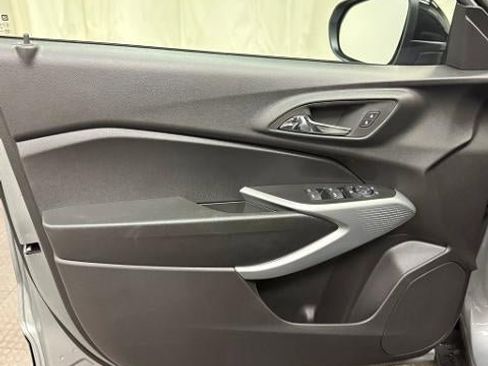 New 2026 Chevrolet Trax RS w/ Sunroof Package image 24