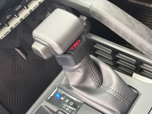 Used 2025 Toyota Tacoma TRD Off-Road AWD/4WD image 17
