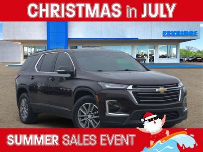 Used 2023 Chevrolet Traverse LT w/ Rear Camera Mirror Package
