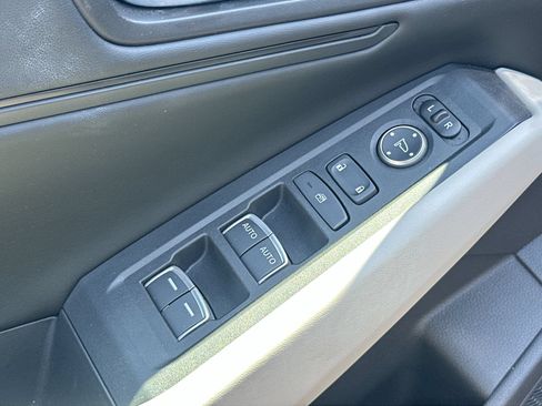 Used 2023 Honda Accord EX image 15