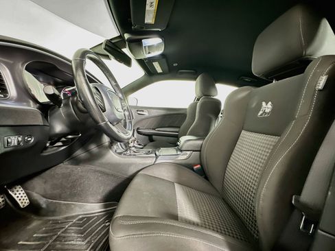 Used 2020 Dodge Charger Scat Pack RWD image 13