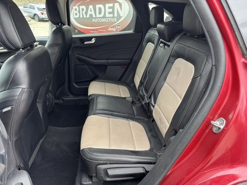 Used 2021 Ford Escape Titanium w/ Titanium Elite Package image 24