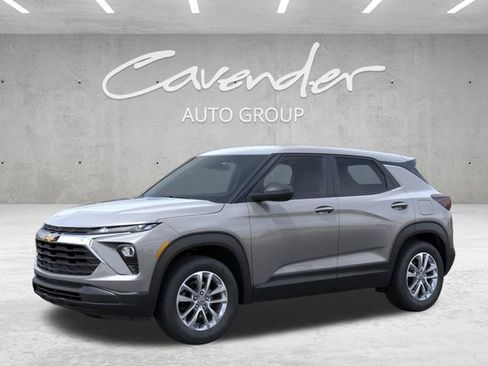New 2026 Chevrolet TrailBlazer LS w/ LS Convenience Package FWD image 2