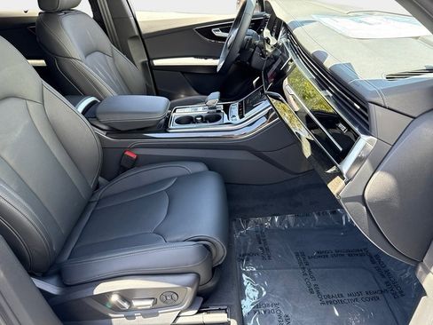 New 2025 Audi Q7 3.0T Prestige image 10