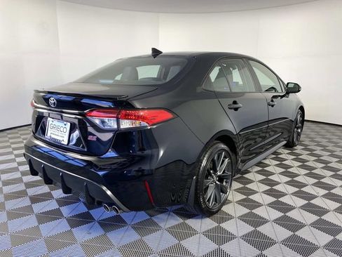 Used 2025 Toyota Corolla SE FWD image 9