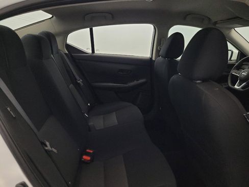 Used 2024 Nissan Sentra SV FWD image 19