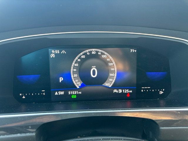 Used 2022 Volkswagen Tiguan SE AWD/4WD image 12