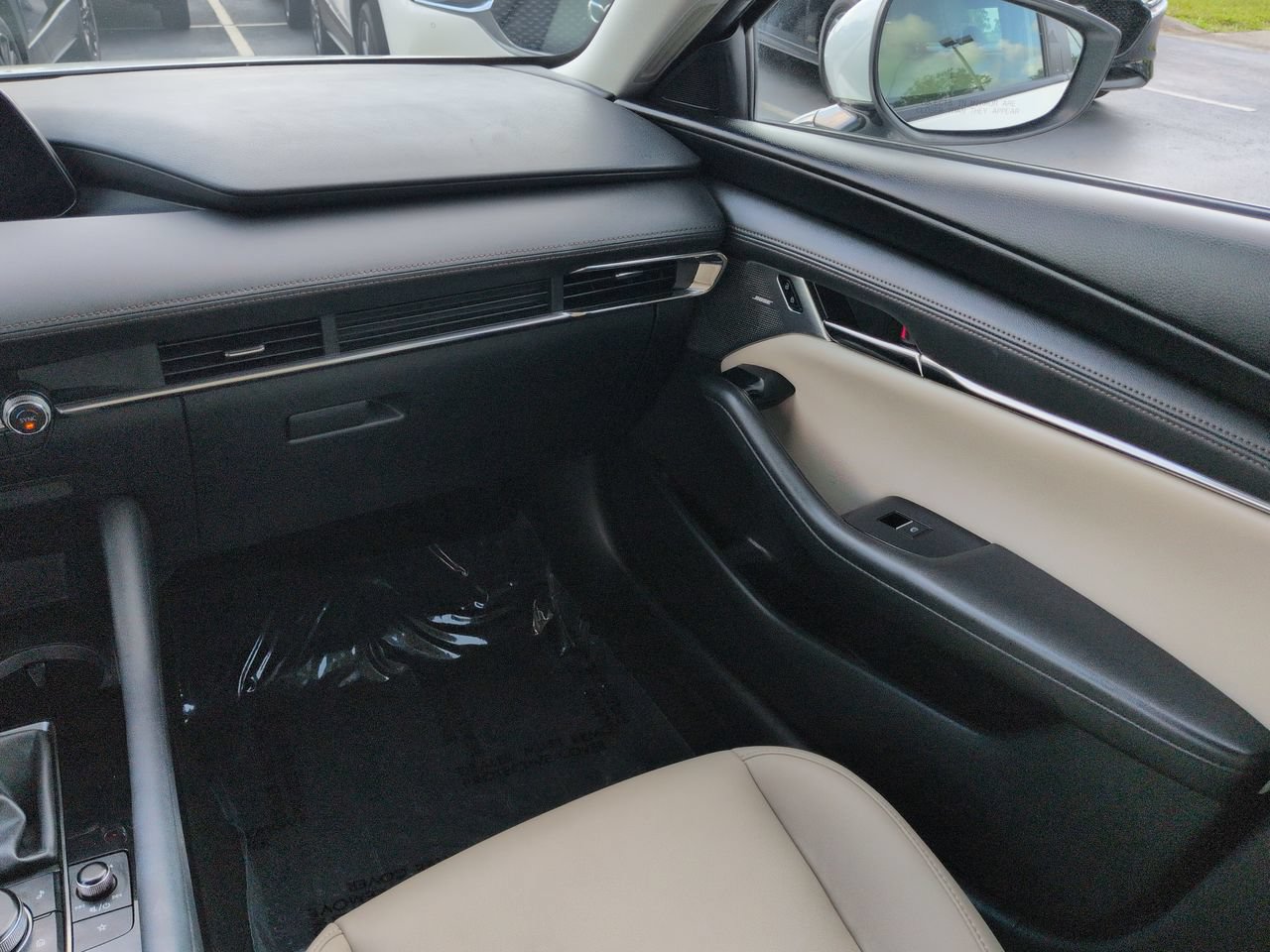 Used 2020 MAZDA MAZDA3 Sedan w/ Preferred Package FWD image 16
