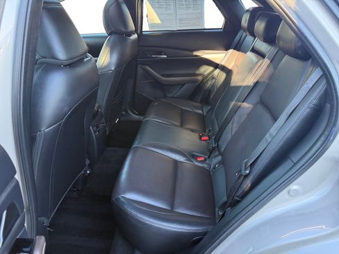 Used 2024 MAZDA CX-30 AWD 2.5 S w/ Premium Package image 16