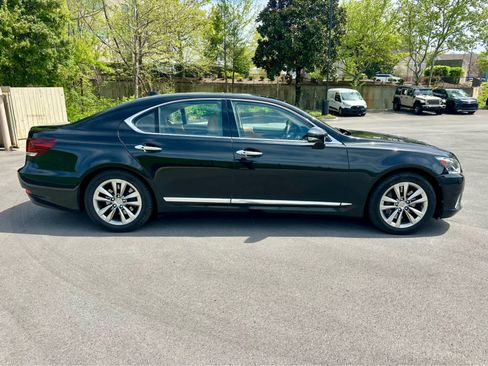 Used 2016 Lexus LS 460 AWD w/ Ultra Luxury Package image 4