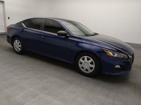 Used 2019 Nissan Altima 2.5 SR w/ SR Premium Package FWD image 11