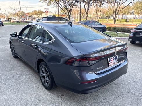 Used 2023 Honda Accord EX image 12
