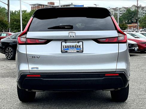 Used 2023 Honda CR-V EX image 4