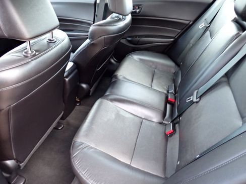 Used 2014 Acura ILX FWD image 8