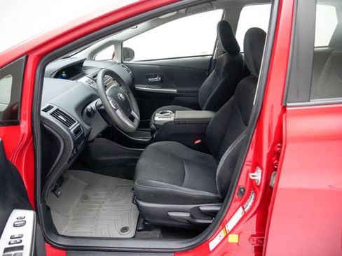 Used 2016 Toyota Prius V Two FWD image 19