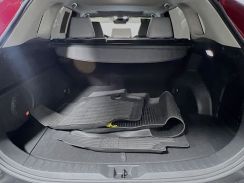 Used 2023 Toyota RAV4 Limited image 34