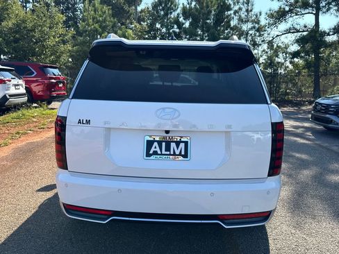 New 2026 Hyundai Palisade Calligraphy FWD image 5