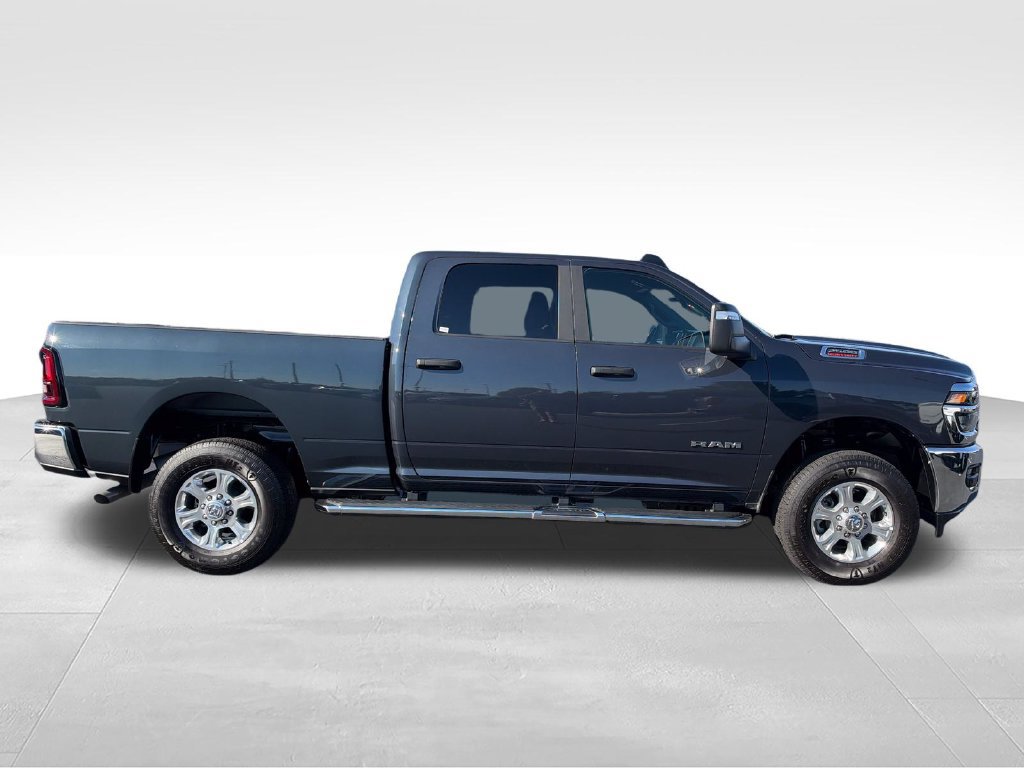 Used 2026 RAM 2500 Big Horn AWD/4WD image 6