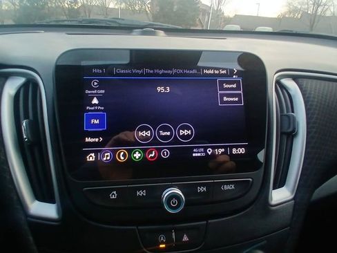 Used 2025 Chevrolet Malibu LT image 16