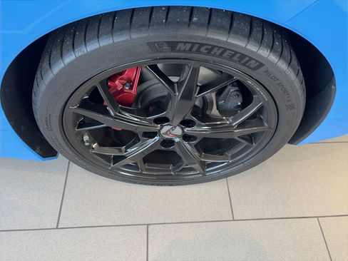 Used 2020 Chevrolet Corvette Stingray Preferred Cpe w/ 2LT Preferred Equipment Group RWD image 36