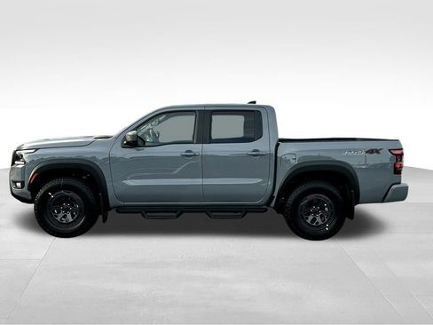New 2025 Nissan Frontier PRO-4X w/ Pro Convenience Package image 3