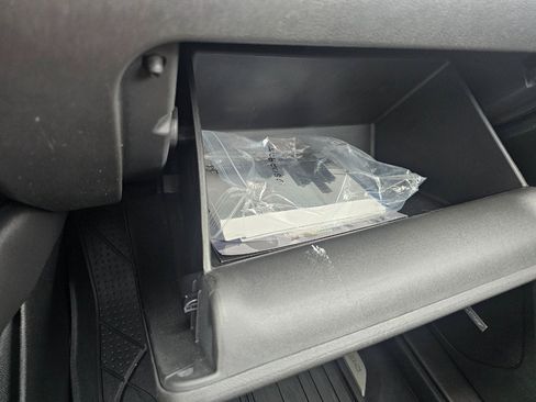 Used 2022 Chevrolet Blazer RS w/ Enhanced Convenience Package image 56