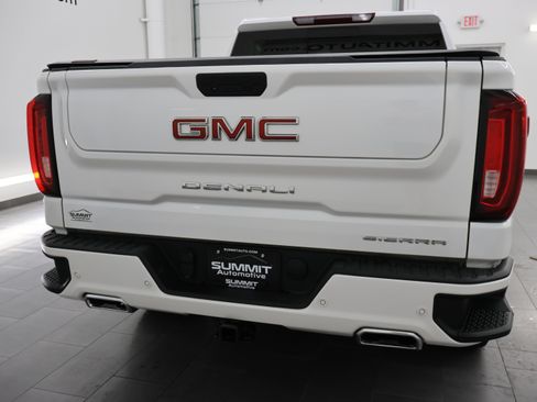 Used 2022 GMC Sierra 1500 Denali w/ Denali Premium Package AWD/4WD image 29