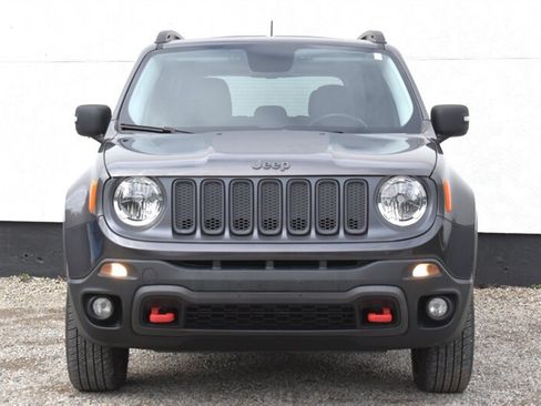 Used 2016 Jeep Renegade Trailhawk w/ Premium Trailhawk Package AWD/4WD image 7