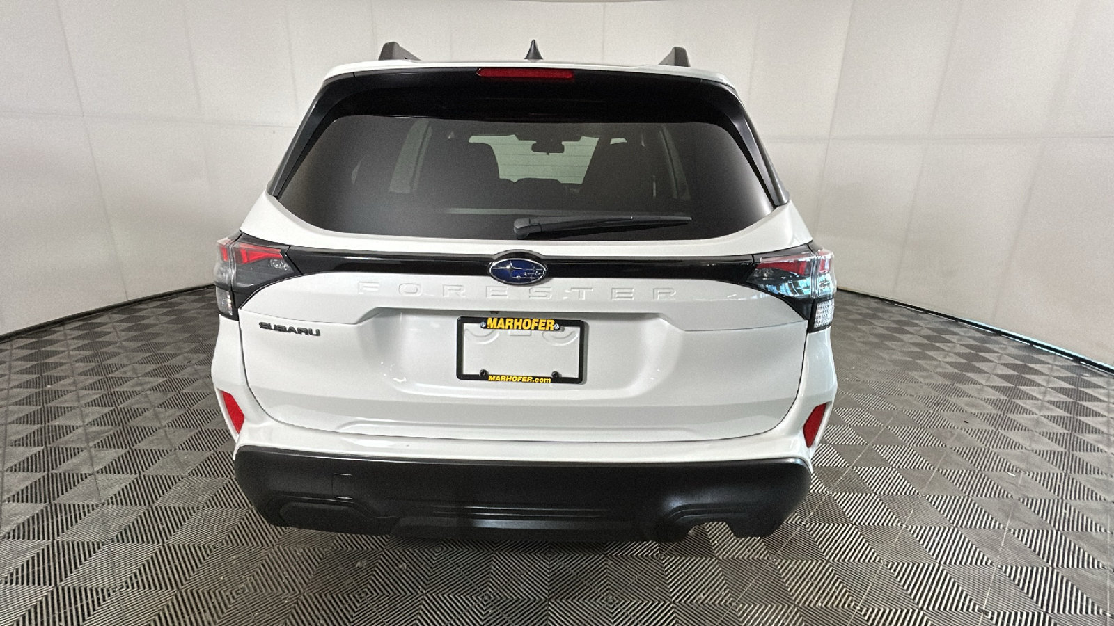 Used 2025 Subaru Forester Premium AWD/4WD image 4