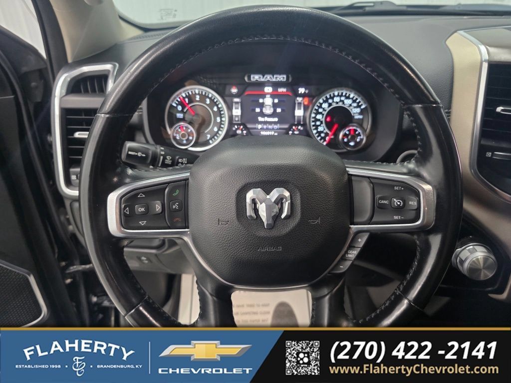Used 2022 RAM 1500 Laramie AWD/4WD image 25