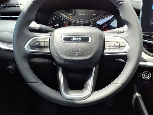 Used 2024 Jeep Compass Limited AWD/4WD image 14