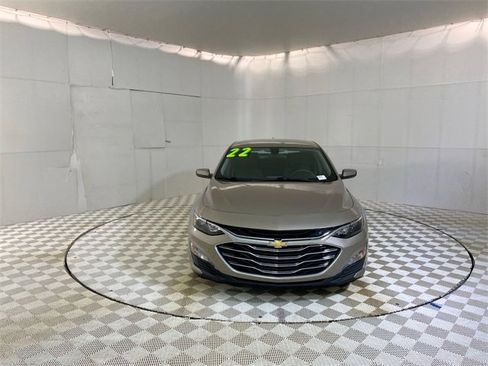 Used 2022 Chevrolet Malibu LT image 21