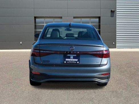 New 2026 Volkswagen Jetta SE image 6