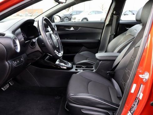 Used 2023 Kia Forte GT-Line w/ GT-Line Technology Package image 26