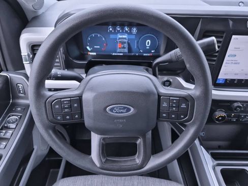 Used 2023 Ford F250 XLT w/ Black Appearance Package AWD/4WD image 22