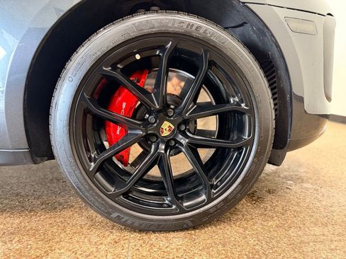 Used 2023 Porsche Macan GTS AWD/4WD image 26