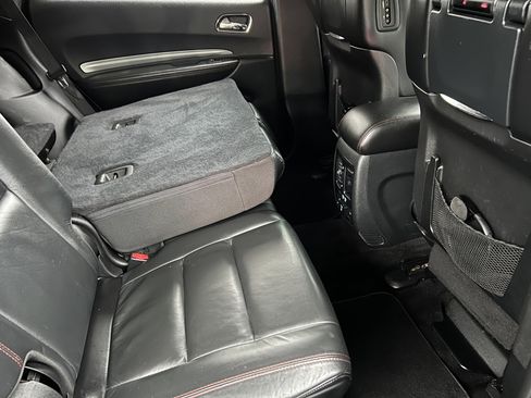 Used 2018 Dodge Durango GT image 24