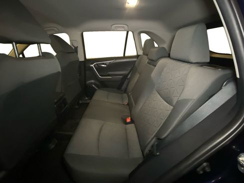 Used 2022 Toyota RAV4 XLE image 13