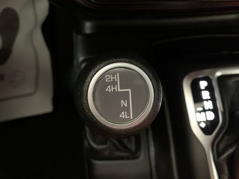 Used 2020 Jeep Wrangler Unlimited Sport S image 24