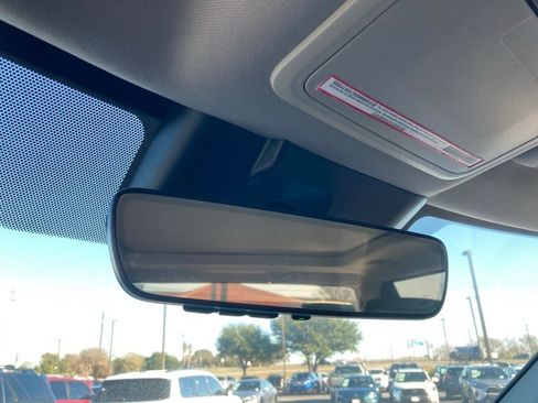 Used 2023 Toyota Tundra Limited image 27