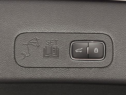 Used 2026 Lincoln Aviator 2WD image 26