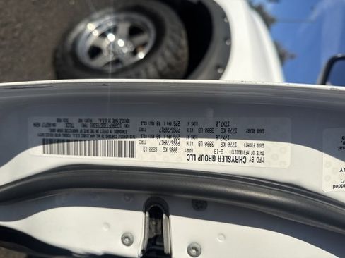 Used 2013 RAM 1500 Tradesman w/ Popular Equipment Group image 9